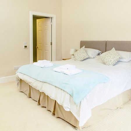 Gorgeous Central Edinburgh 3-Bedroom Apartment Экстерьер фото