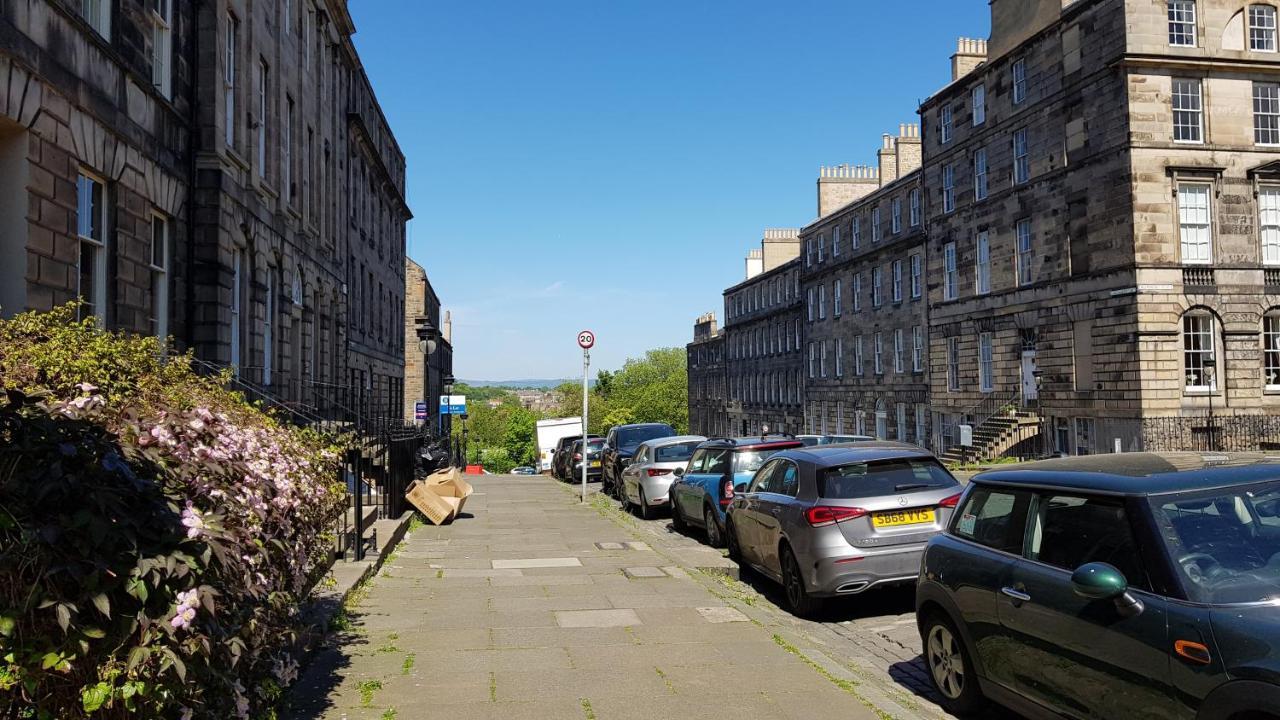 Gorgeous Central Edinburgh 3-Bedroom Apartment Экстерьер фото
